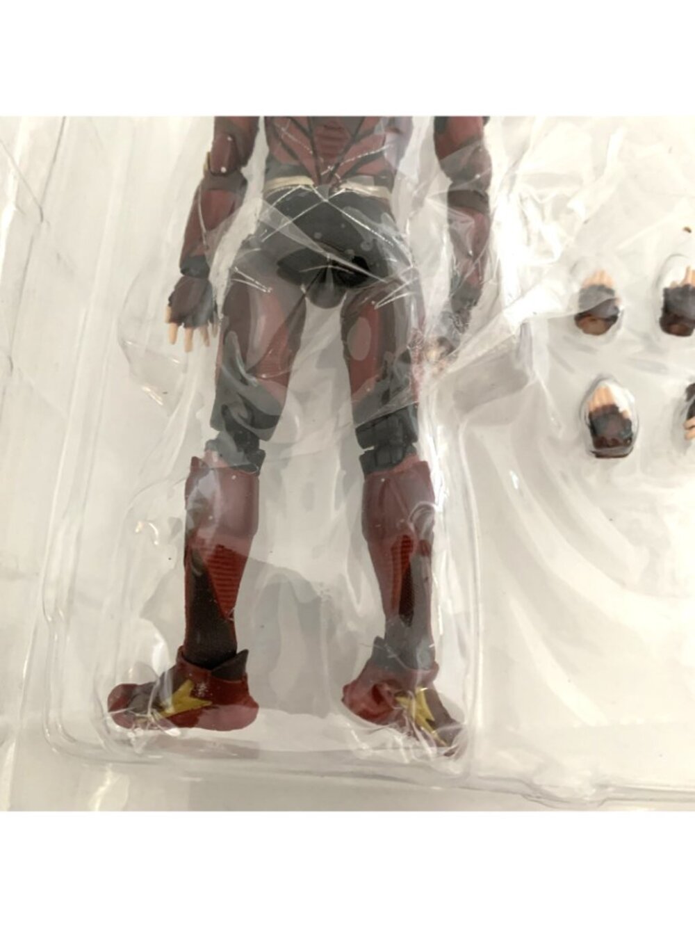 Flash Justice League 6” Figure Ezra Miller MAFEX Style Complete No Box - Picture 8 of 9